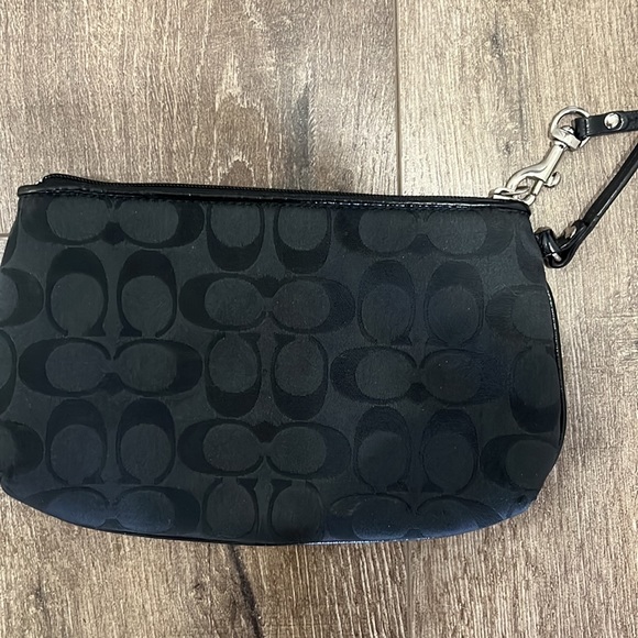 Signature Coach Wristlet - Picture 3 of 5